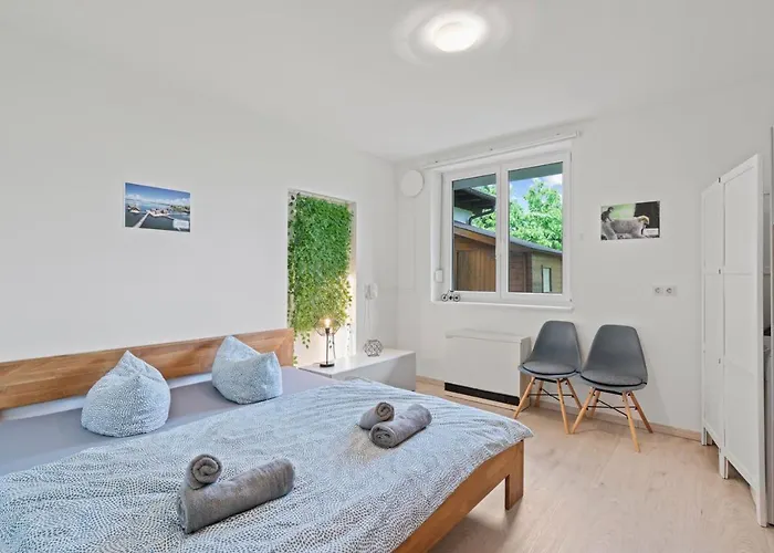 Ttp 13 Gartenoase Beim Wassertuermchen Immenstaad אימנשטאדט אם בודנזה